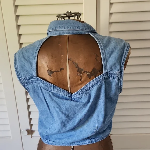 Bonjour Vintage Light Blue Denim Cut Out Cropped Vest - Picture 5 of 9